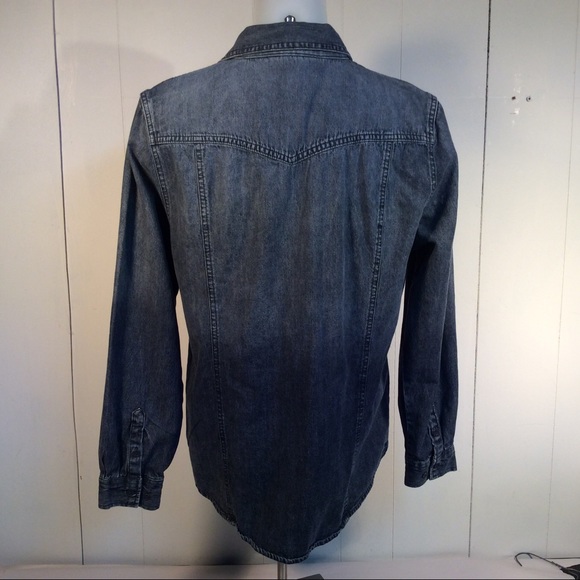 Denim Western shirt Bit & Bridle Button down Women’s Size Large - Picture 4 of 7